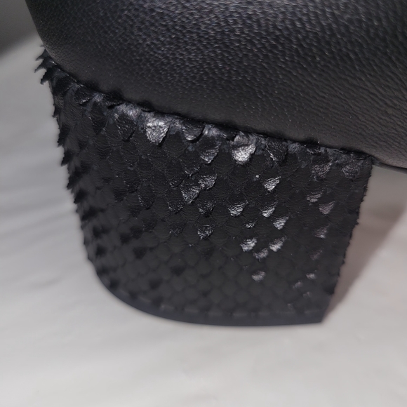 DOLCE VITA Bel Black Leather Pointed Ankle Boots Size 8 New in box - Picture 8 of 10